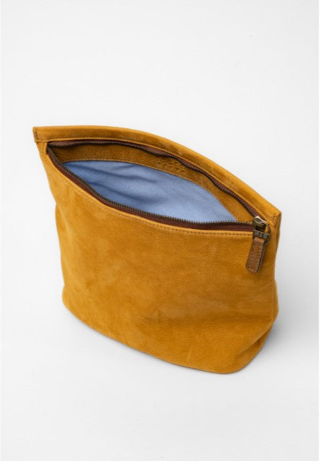 Reclaimed Large Zip Pouch Camel