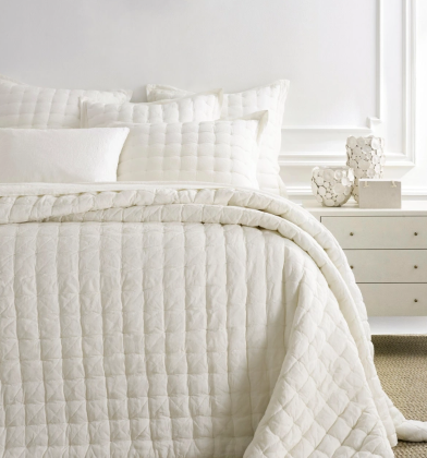 Lush Linen Ivory Puff