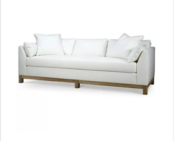Aberdeen Sofa in Arctic White