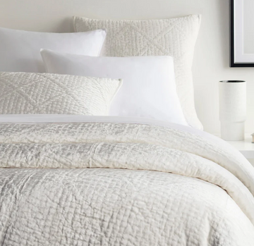 Parisienne Velvet Slate Quilt - Blue - White