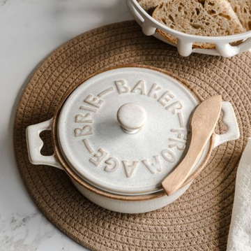 Brie Baker - Latte