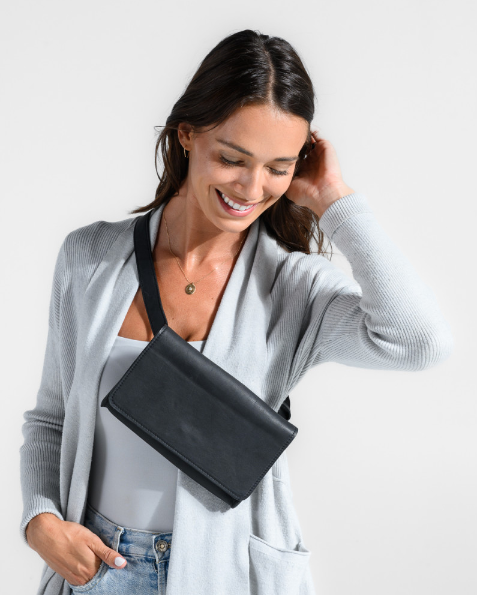 Reclaimed Hip Bag Heirloom Oak