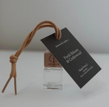 Hand Poured Car Diffuser: Sugarwood